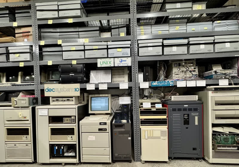 Interim Computer Museum, 28 Klasik Sistemi İnternete Açtı